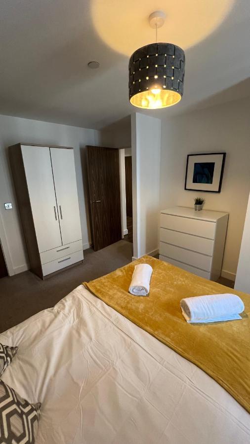 Stunning Manchester City Centre Apartment! Ideal For Small Groups Dış mekan fotoğraf