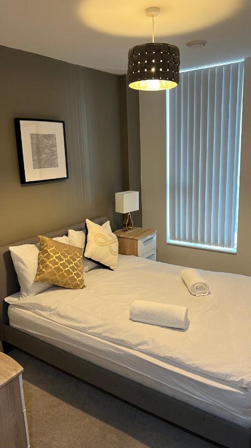 Stunning Manchester City Centre Apartment! Ideal For Small Groups Dış mekan fotoğraf