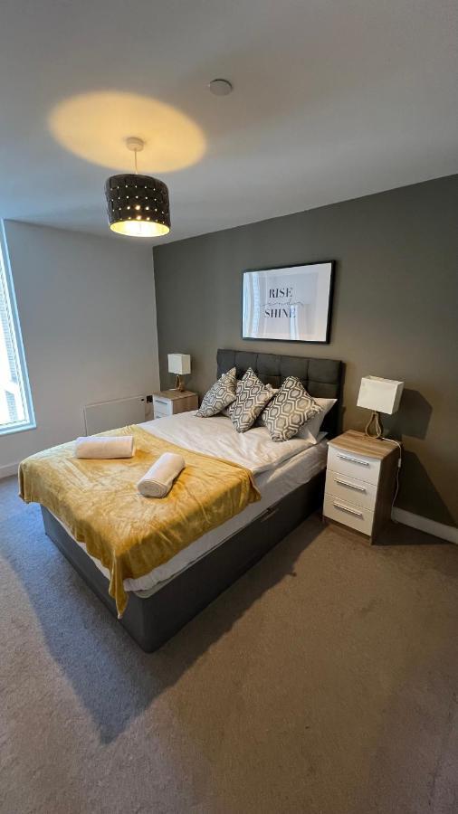 Stunning Manchester City Centre Apartment! Ideal For Small Groups Dış mekan fotoğraf